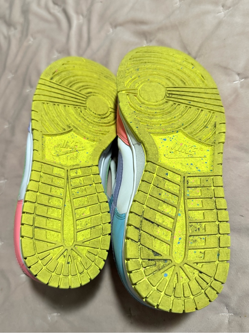 Nike Dunk Low SE Easter Candy Pastel Sneakers Women’s 9 - Picture 10 of 10
